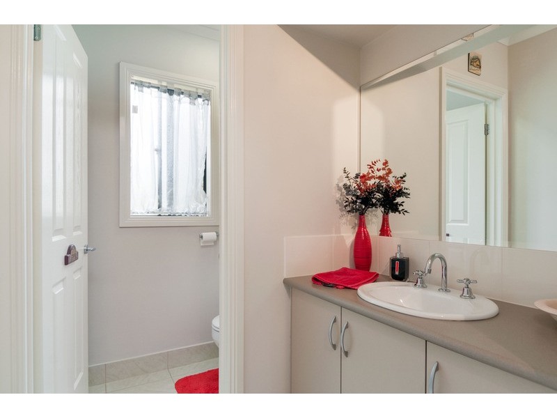 90 Sunset Drive, Chirnside Park VIC 3116