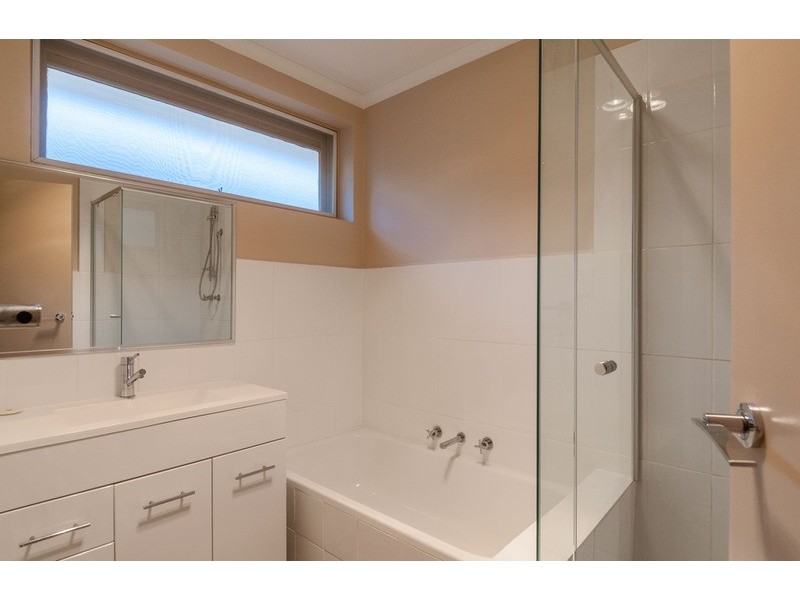 14/11-13 Tennyson Street, Kilsyth VIC 3137