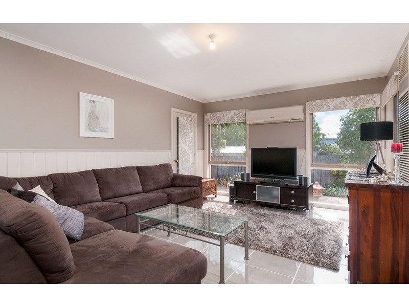 2/22 McComb  Street, Lilydale VIC 3140