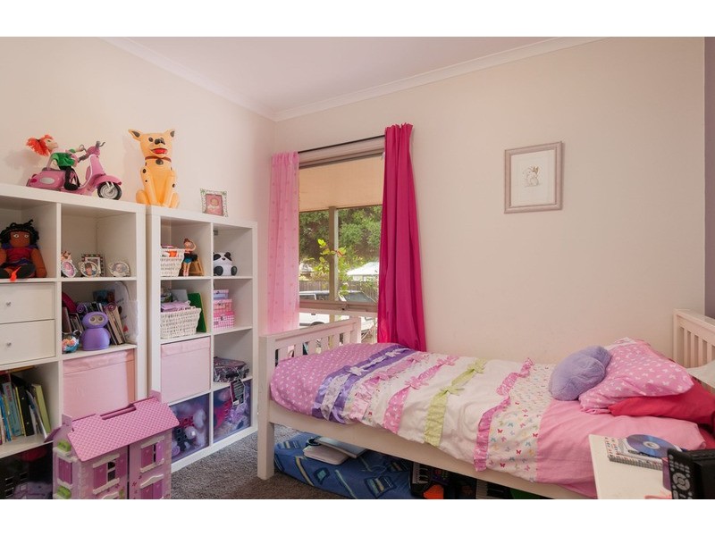 2/22 McComb  Street, Lilydale VIC 3140