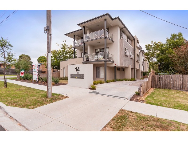 7/14 Landale Avenue, Croydon VIC 3136
