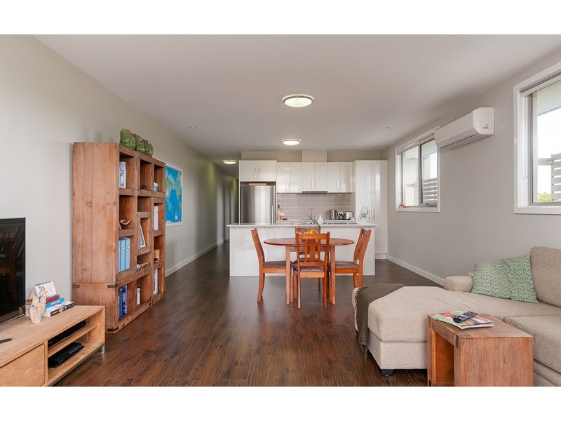 7/14 Landale Avenue, Croydon VIC 3136