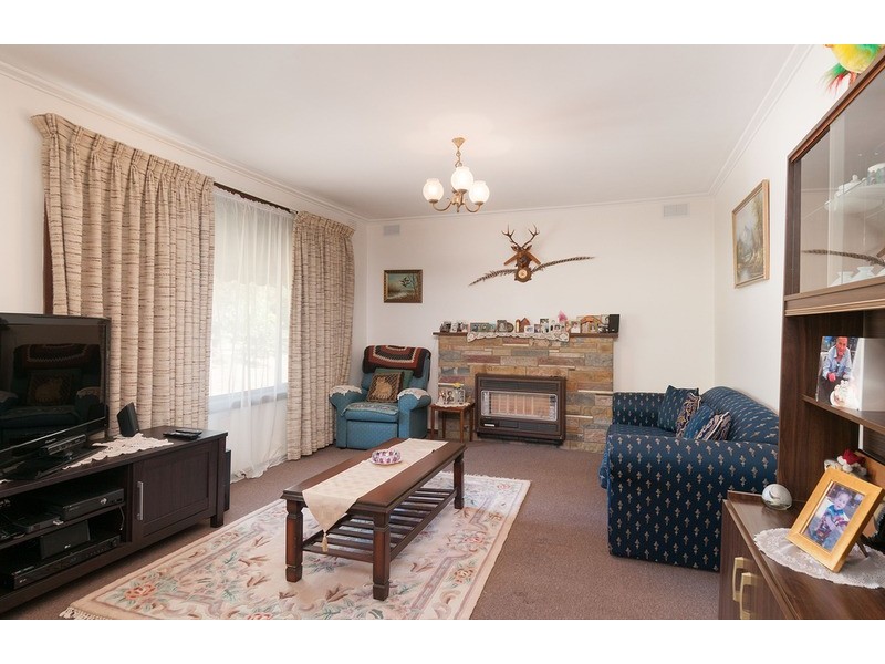 19 Charles Road, Lilydale VIC 3140