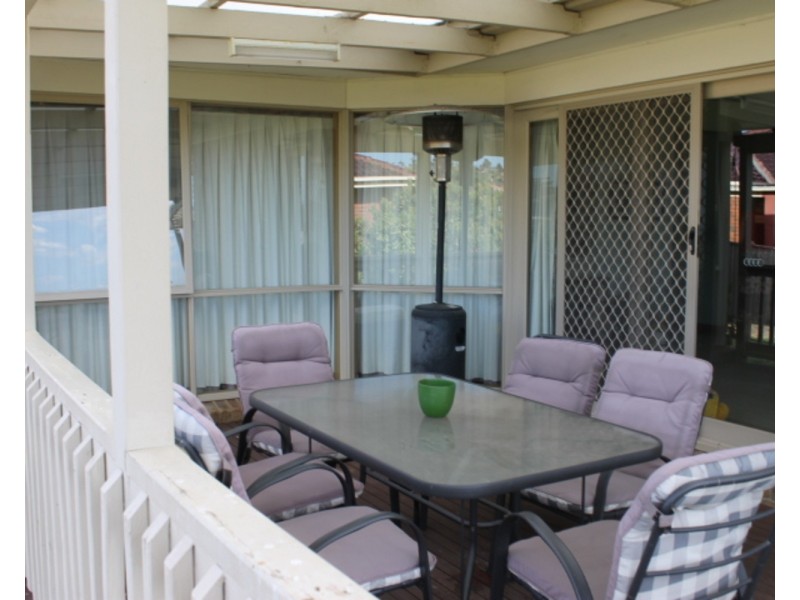 8 Billanook Way, Chirnside Park VIC 3116