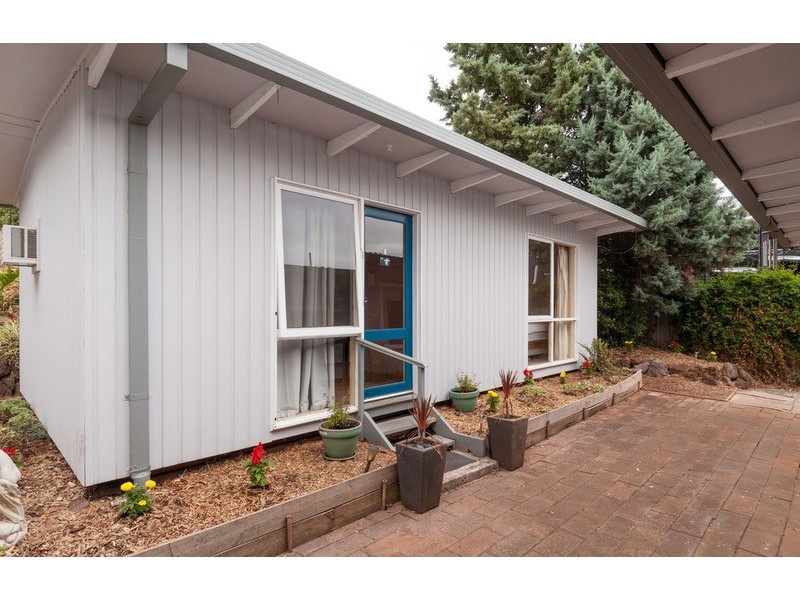 6 Kingswood Drive, Chirnside Park VIC 3116