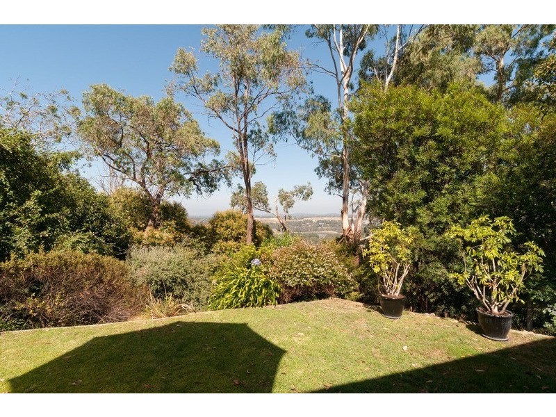 98 Bastow Road, Lilydale VIC 3140