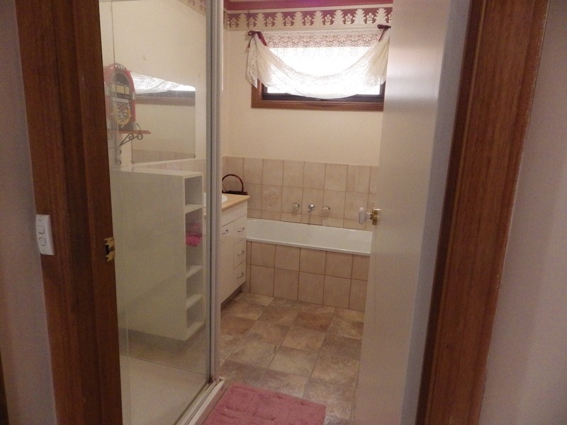 2/18 Slevin Street, Lilydale VIC 3140