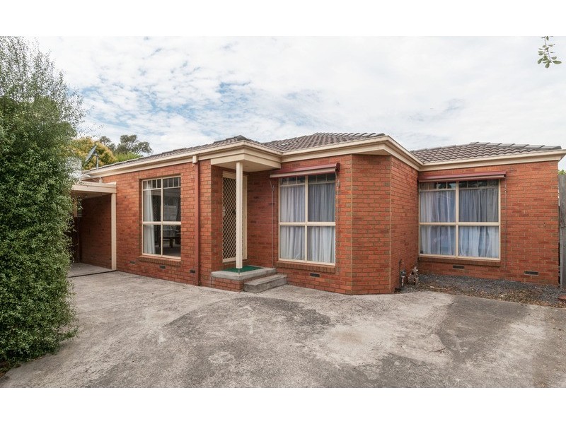 3/21 Luscombe  Court, Kilsyth VIC 3137