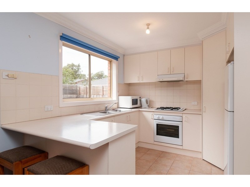 3/21 Luscombe  Court, Kilsyth VIC 3137