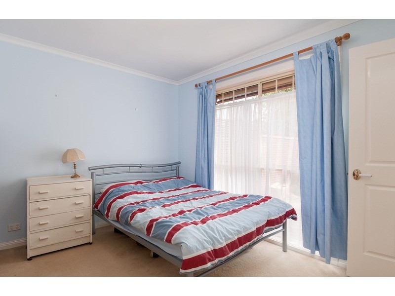 3/21 Luscombe  Court, Kilsyth VIC 3137