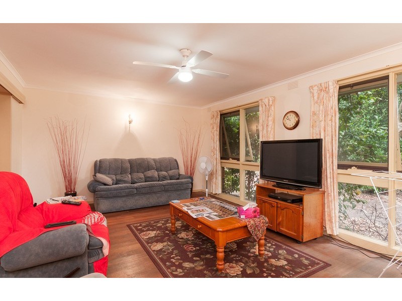 10 Henry  Street, Healesville VIC 3777
