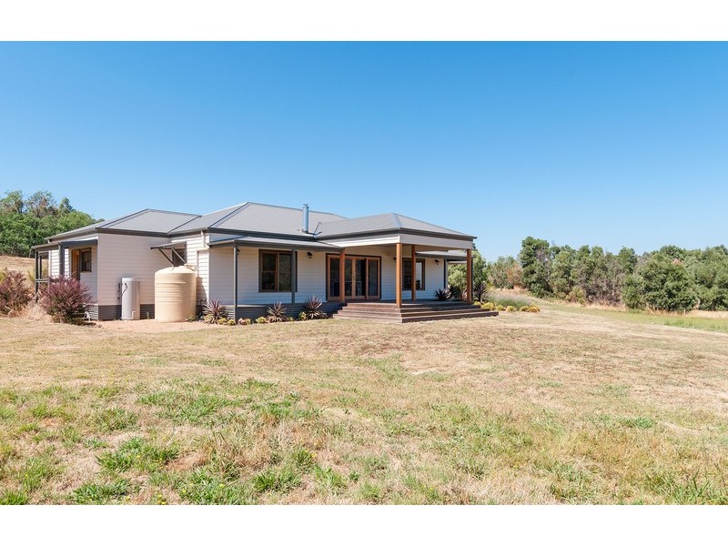 29 Seal Rock  Road, Buxton VIC 3711
