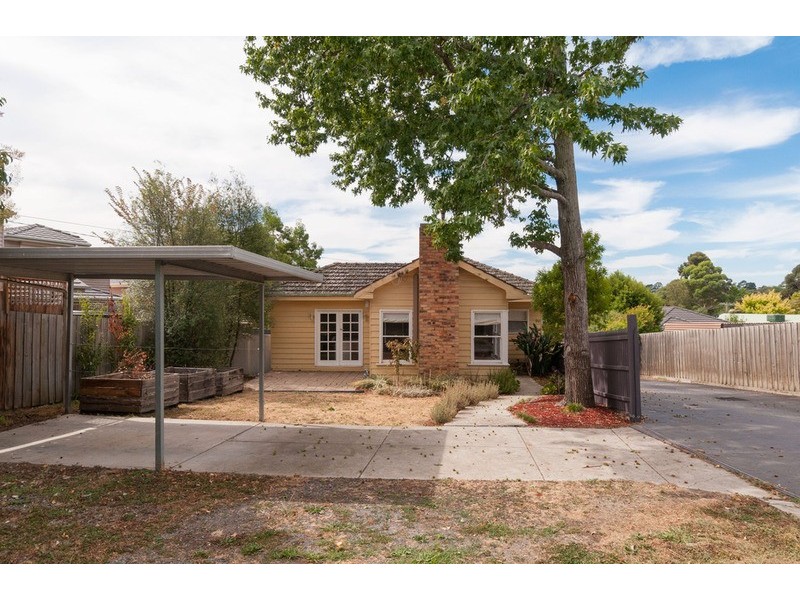 691 Mount Dandenong Road, Kilsyth VIC 3137