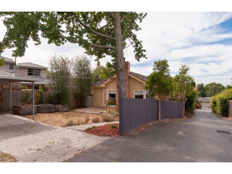 691 Mount Dandenong Road, Kilsyth VIC 3137