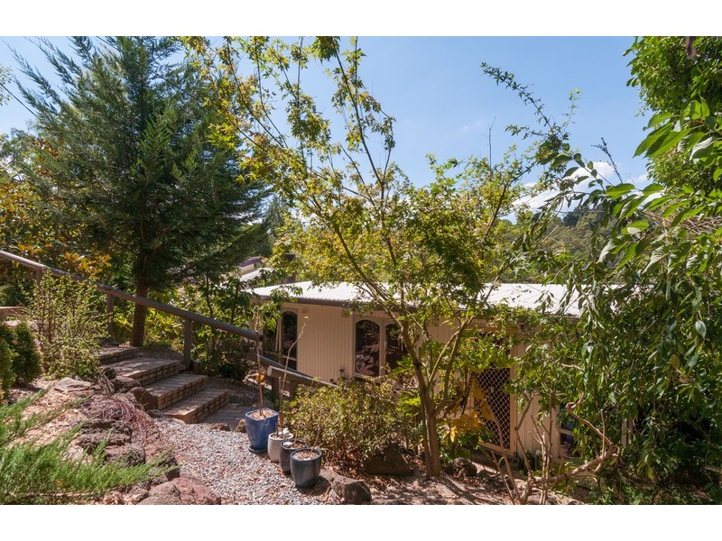 85 Quinn Crescent, Mount Evelyn VIC 3796