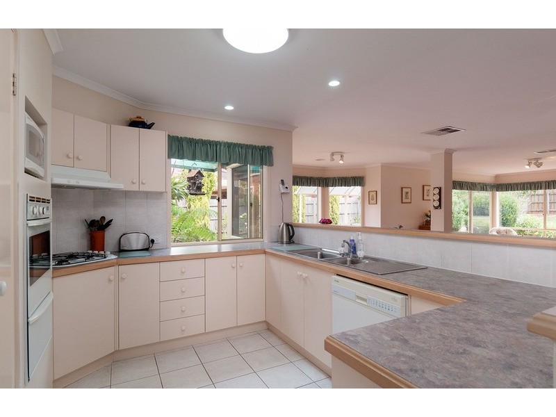 19 Newhaven Court, Lilydale VIC 3140