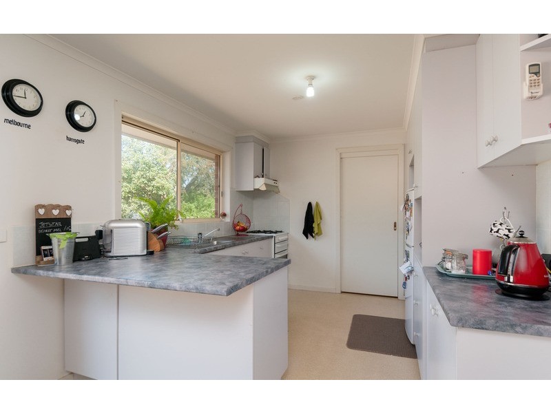 3/26 Mountain View Road, Kilsyth VIC 3137