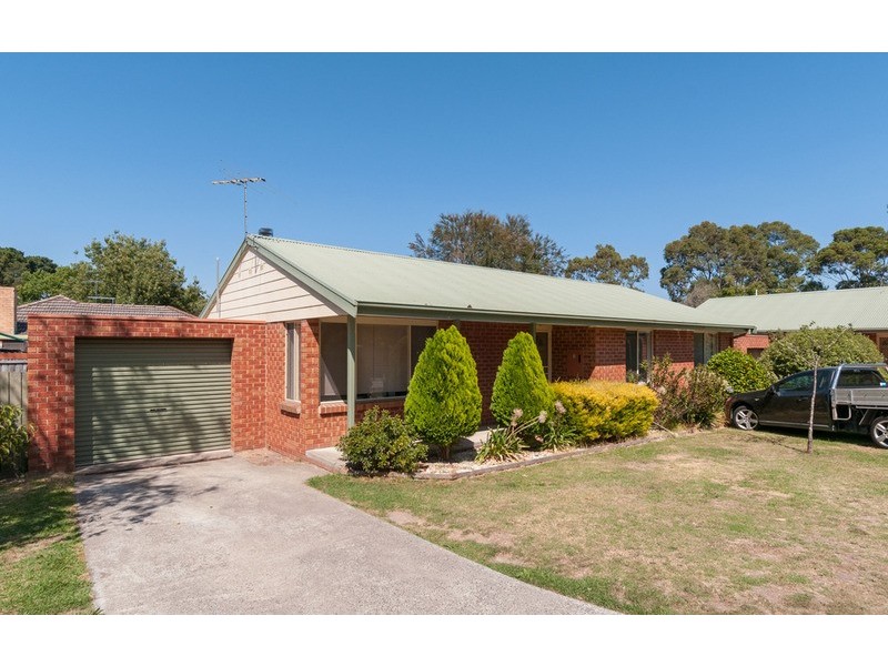 3/26 Mountain View Road, Kilsyth VIC 3137