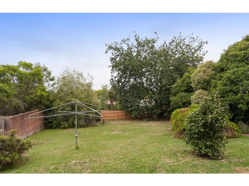 7 Kalimna Street, Mooroolbark VIC 3138