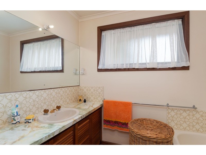 33 Village Green, Chirnside Park VIC 3116