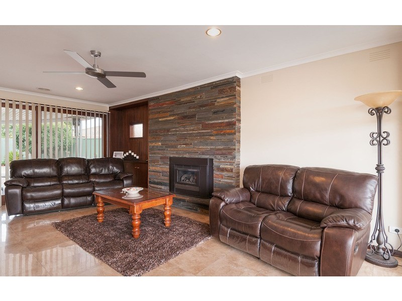 69 Parkvalley Drive, Chirnside Park VIC 3116