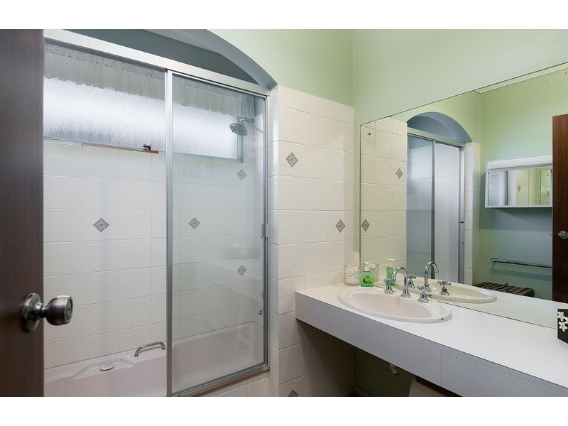 69 Parkvalley Drive, Chirnside Park VIC 3116