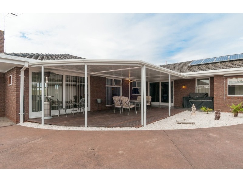 69 Parkvalley Drive, Chirnside Park VIC 3116