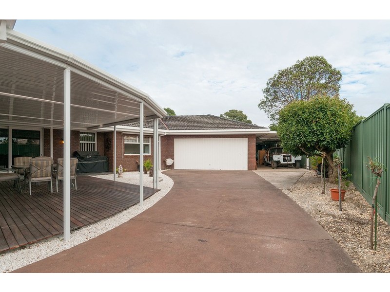 69 Parkvalley Drive, Chirnside Park VIC 3116