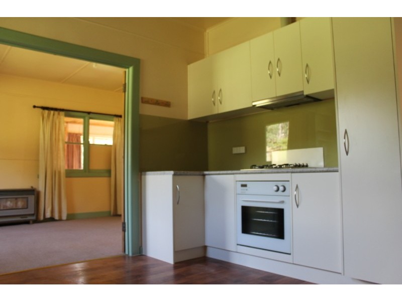 32 Inverness Road, Montrose VIC 3765
