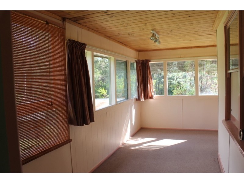 32 Inverness Road, Montrose VIC 3765