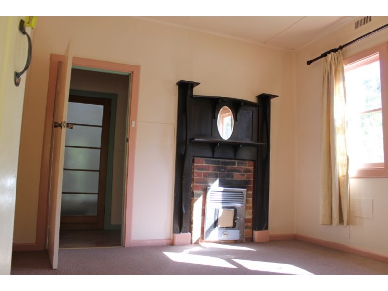 32 Inverness Road, Montrose VIC 3765