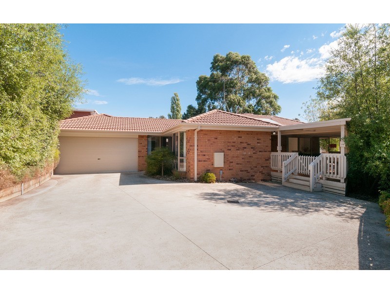 14a Meadowgate Drive, Chirnside Park VIC 3116