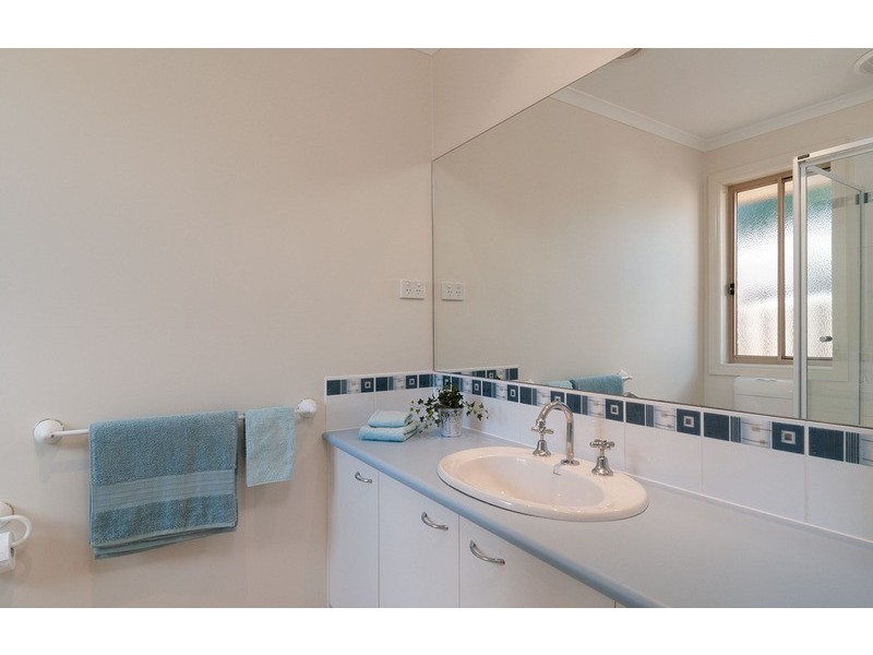 14a Meadowgate Drive, Chirnside Park VIC 3116