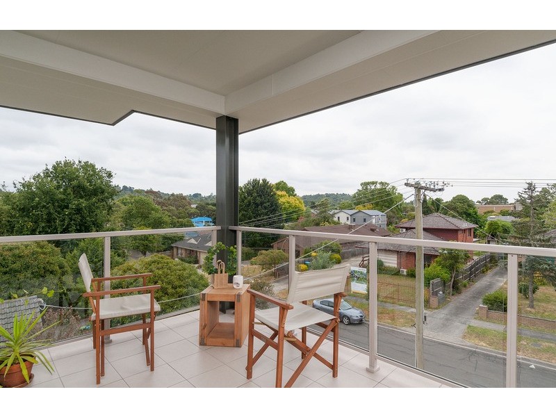 7/14 Landale Avenue, Croydon VIC 3136