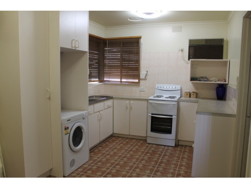 31 Winyard Drive, Mooroolbark VIC 3138