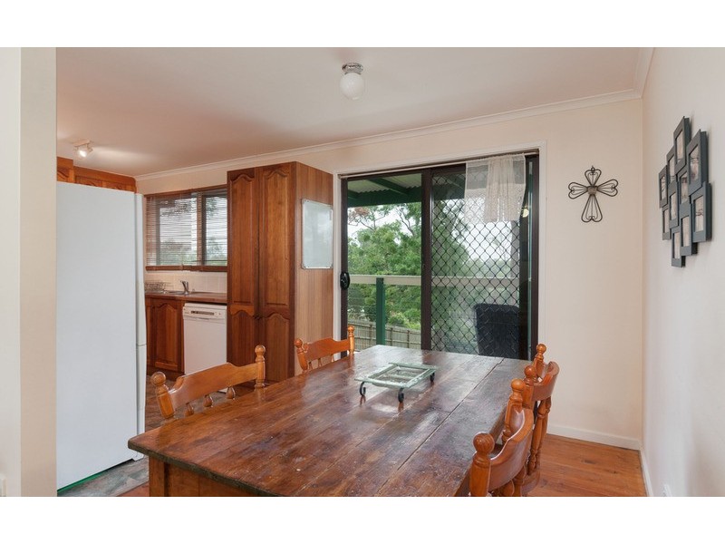 13 Weymar Crescent, Wandin North VIC 3139
