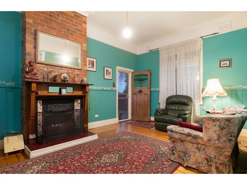 8 Baker  Street, Lilydale VIC 3140