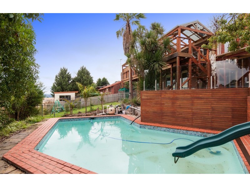 5 Valley Ho, Chirnside Park VIC 3116