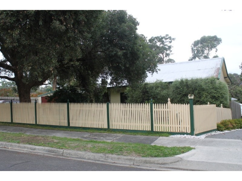 16 Everton Road, Mount Evelyn VIC 3796