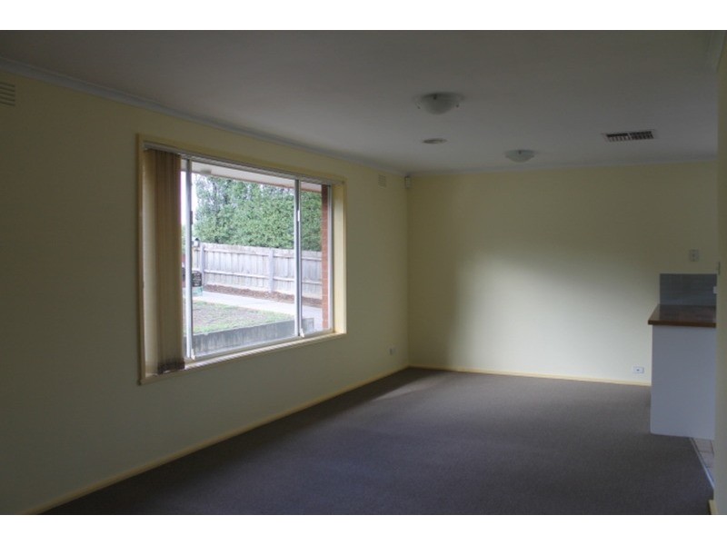 21 Hedwig Drive, Mooroolbark VIC 3138