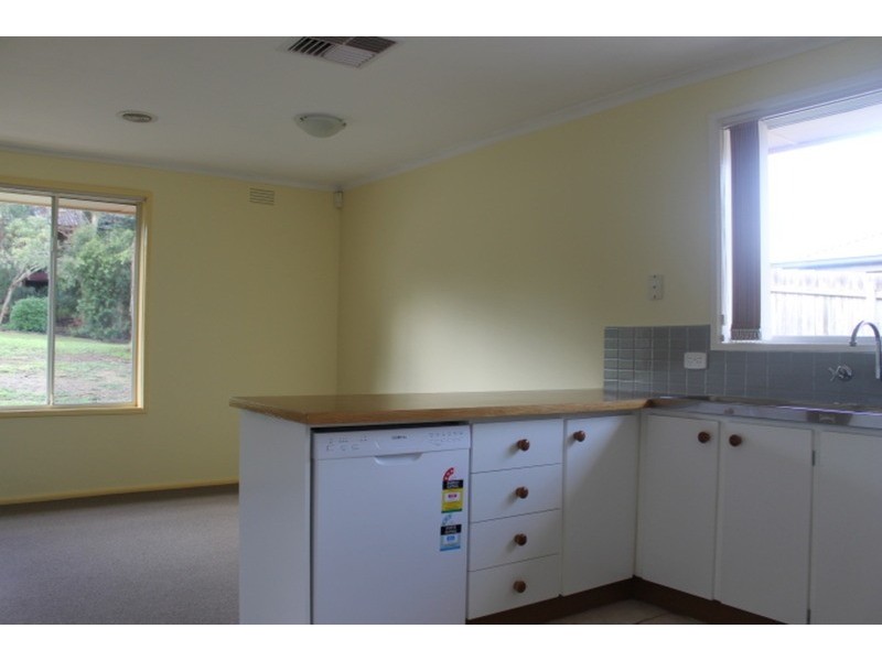 21 Hedwig Drive, Mooroolbark VIC 3138