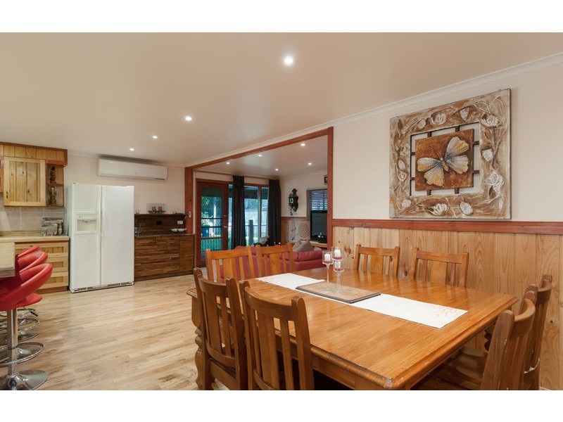 2/18a Joy Avenue, Mount Evelyn VIC 3796