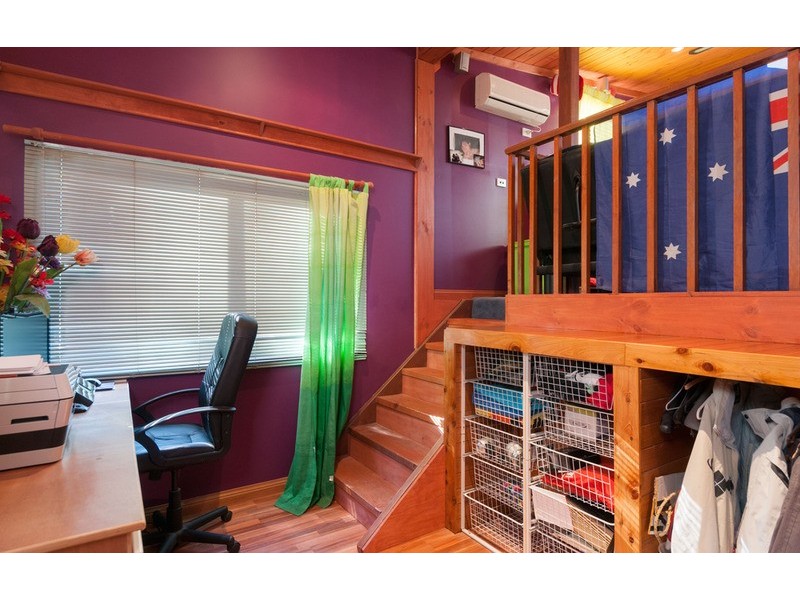 2/18a Joy Avenue, Mount Evelyn VIC 3796