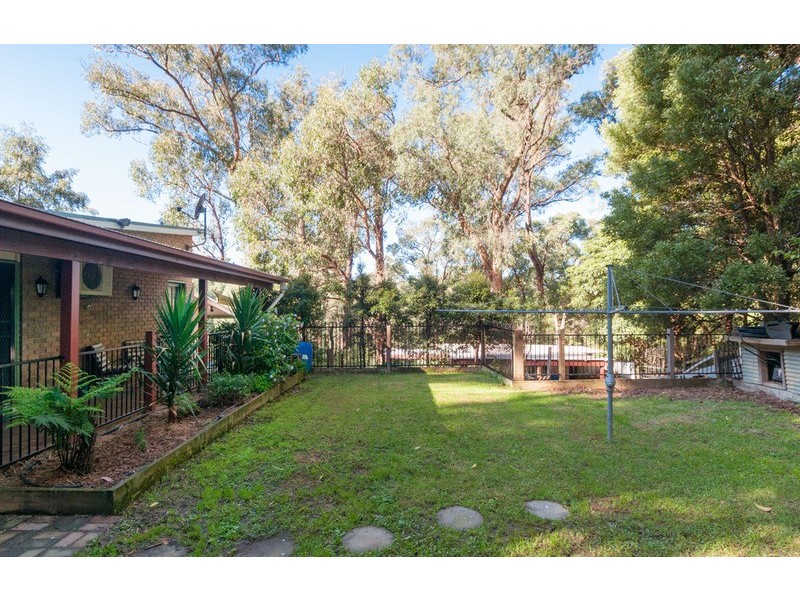 2/18a Joy Avenue, Mount Evelyn VIC 3796