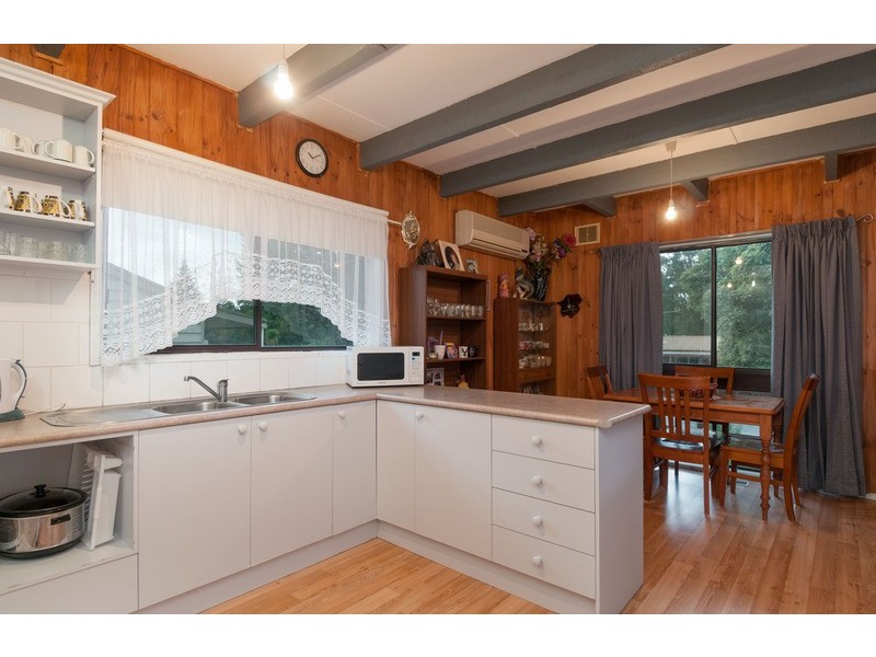 28 Meadow Crescent, Healesville VIC 3777