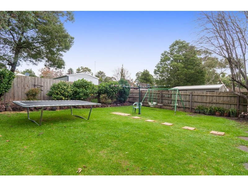 28 Meadow Crescent, Healesville VIC 3777