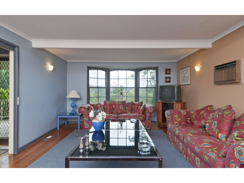 27 Cobden Crescent, Lilydale VIC 3140