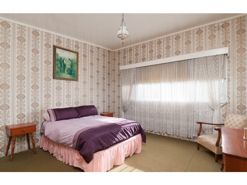 1860 Warburton Highway, Launching Place VIC 3139