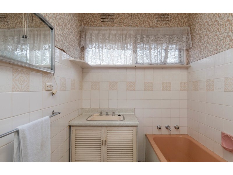 1860 Warburton Highway, Launching Place VIC 3139