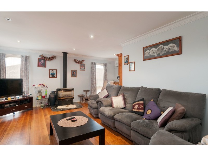 66 Edward Road, Chirnside Park VIC 3116